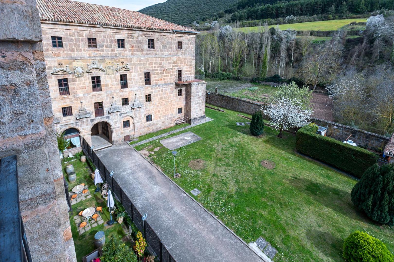 Hosteria Del Monasterio De San Millan San Millán de la Cogolla Exterior foto