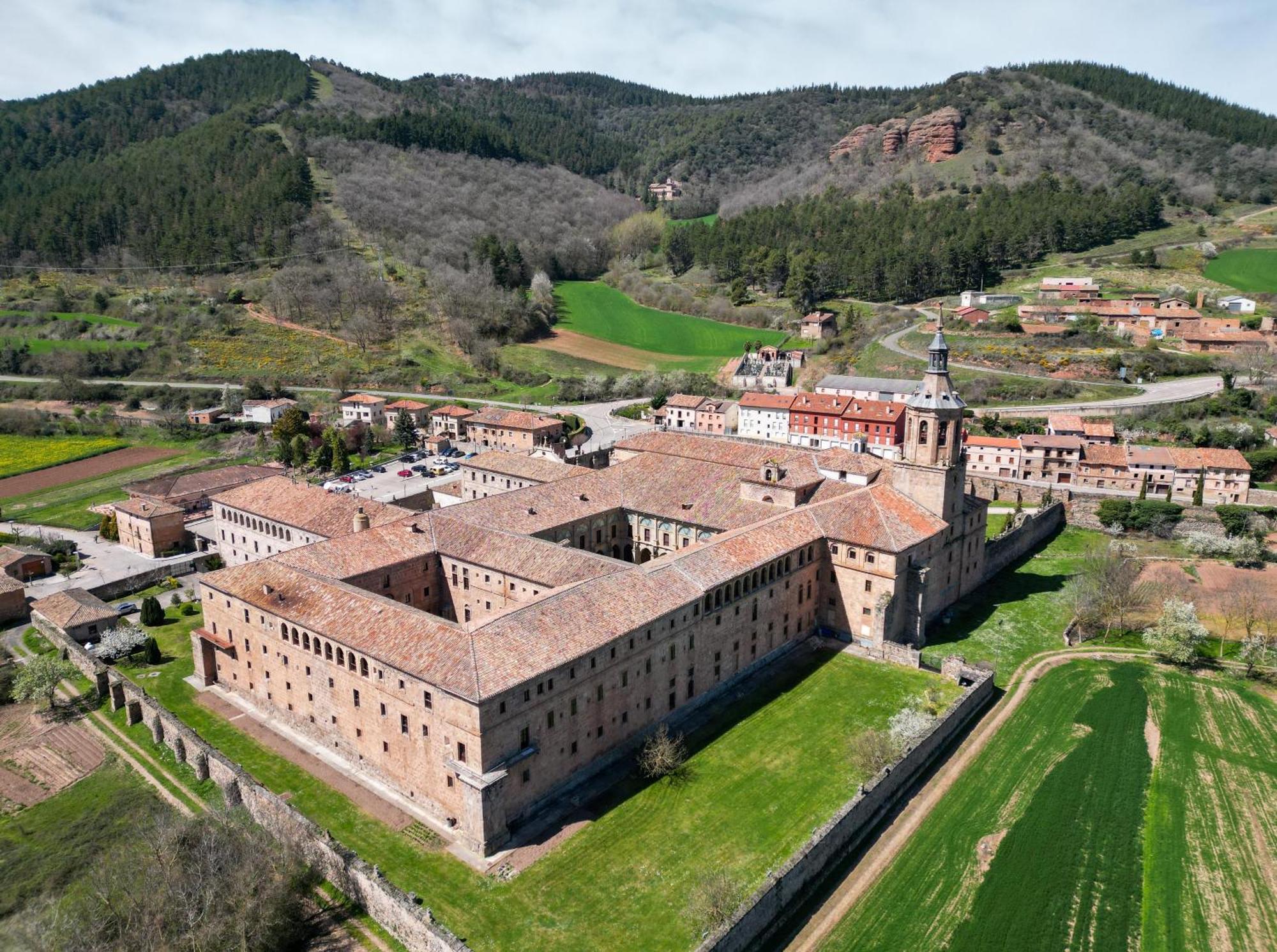 Hosteria Del Monasterio De San Millan San Millán de la Cogolla Exterior foto